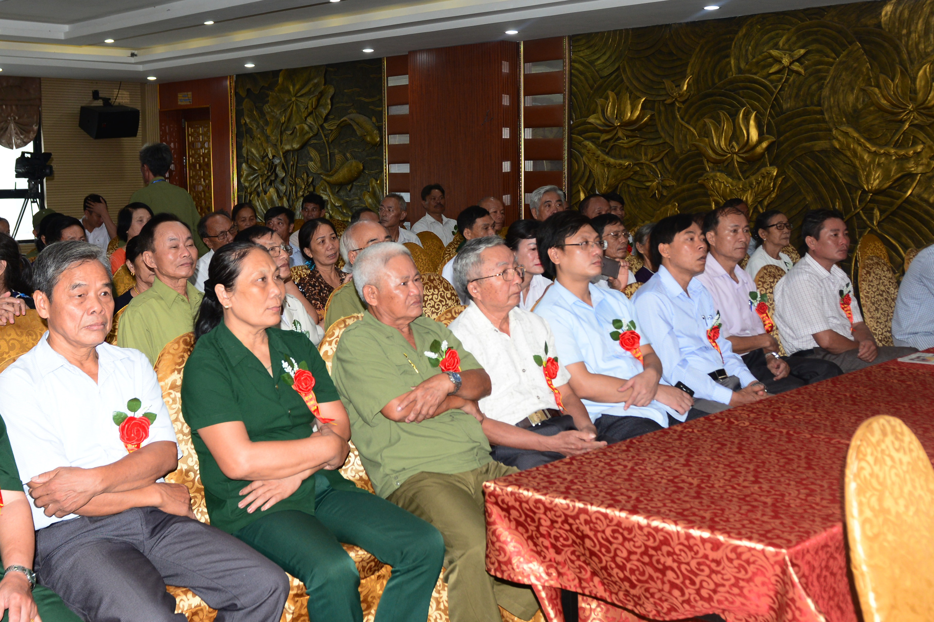 Ban Liên lạc Cựu chiến binh Trung đoàn 27 tri ân các anh hùng liệt sĩ